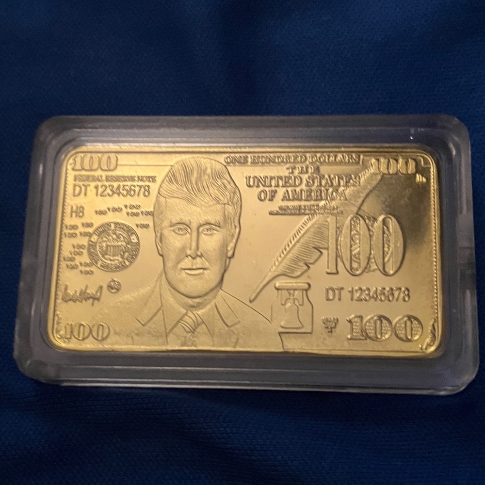Gold-Plated Collectible Note with Case